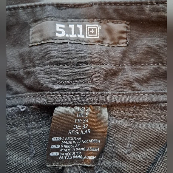 EUC Women's 5.11 Tactical Black Cargo Pants Size 2 - Picture 2 of 3